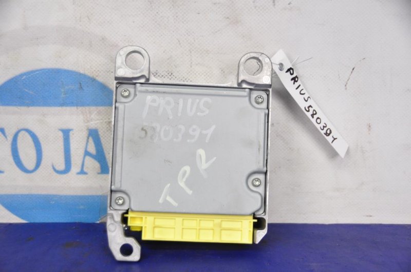 Блок управления AIRBAG TOYOTA PRIUS - 20 03-11