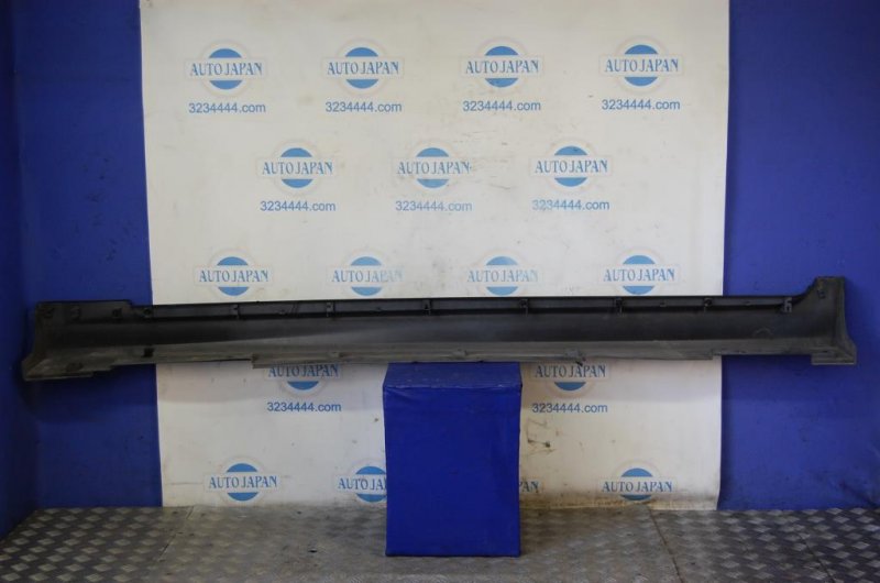 Накладка порога наружная правая INFINITI M25/M37/M56/Q70/M35H 10-16