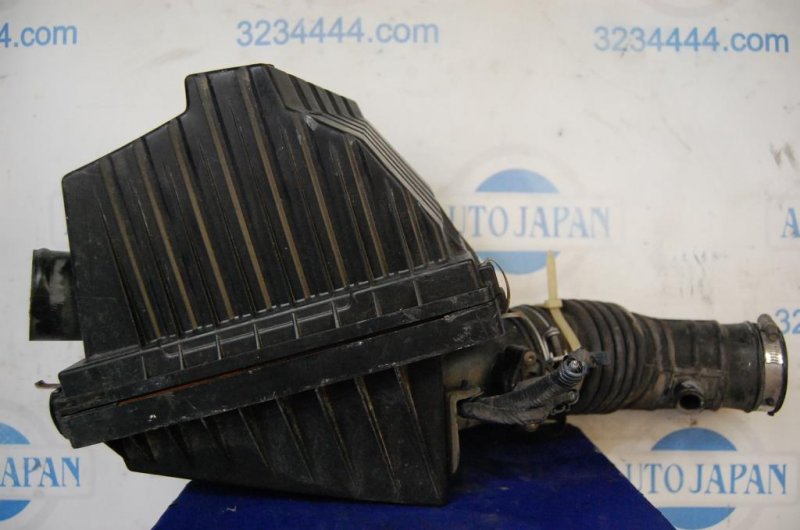 Запчасть корпус воздушного фильтра NISSAN PRIMERA P-11 96-01 Б/У Корпус воздушного фильтра NISSAN PRIMERA P-11 96-01 Б/У