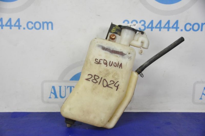Запчасть бачок расширительный TOYOTA SEQUOIA 01-07 16470-0F010 Б/У Бачок расширительный TOYOTA SEQUOIA 01-07 16470-0F010 Б/У