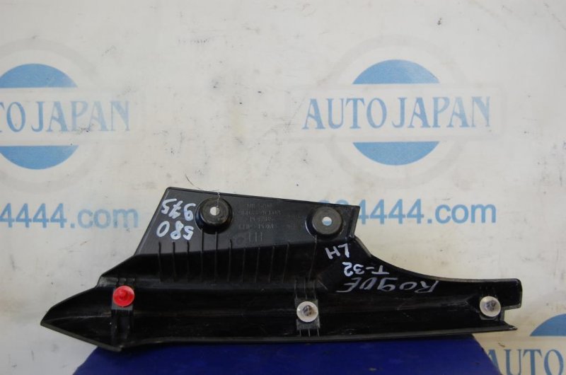 Спойлер крышки багажника левый X-TRAIL/ROGUE T32 13-20 Спойлер крышки багажника левый X-TRAIL/ROGUE T32 13-20