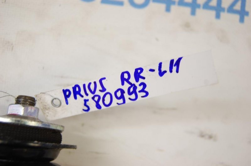 Амортизатор задний левый PRIUS - 20 03-11 Амортизатор задний левый PRIUS - 20 03-11