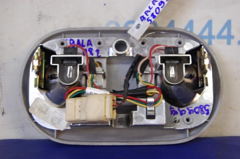 Плафон салона MITSUBISHI GALANT 03-12