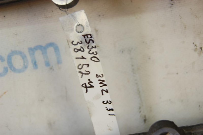 Форсунка топливная LEXUS ES300 ES330 01-06