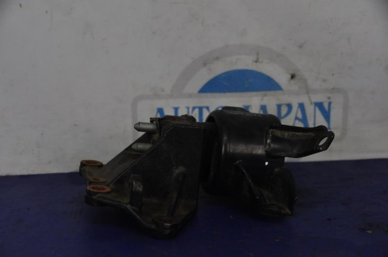 Подушка АКПП левая HYUNDAI VELOSTER 11-18 21830-1R200 Б/У