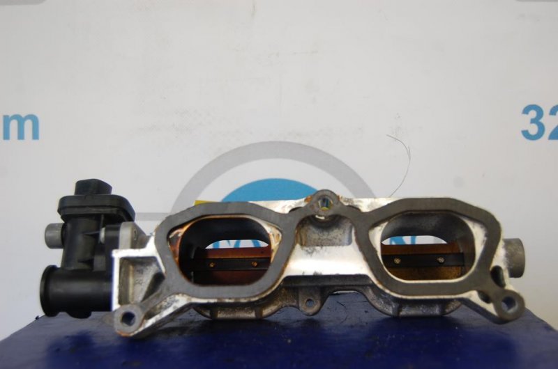 Коллектор впускной правый SUBARU OUTBACK 09-14 BR 14111AA010 Б/У