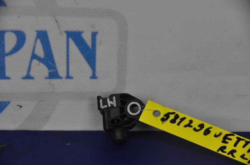 Датчик удара JETTA USA 10-17 Датчик удара JETTA USA 10-17