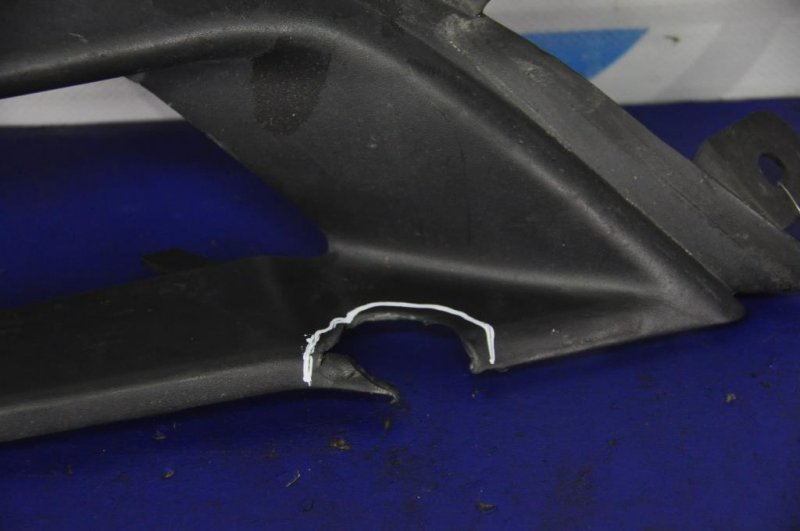 Накладка бампера передняя левая OUTLANDER XL 05-13