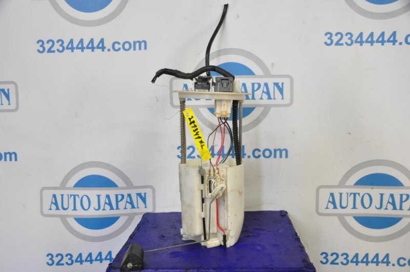 Запчасть топливный насос MITSUBISHI OUTLANDER XL 05-13 1760A236 Б/У Топливный насос MITSUBISHI OUTLANDER XL 05-13 1760A236 Б/У