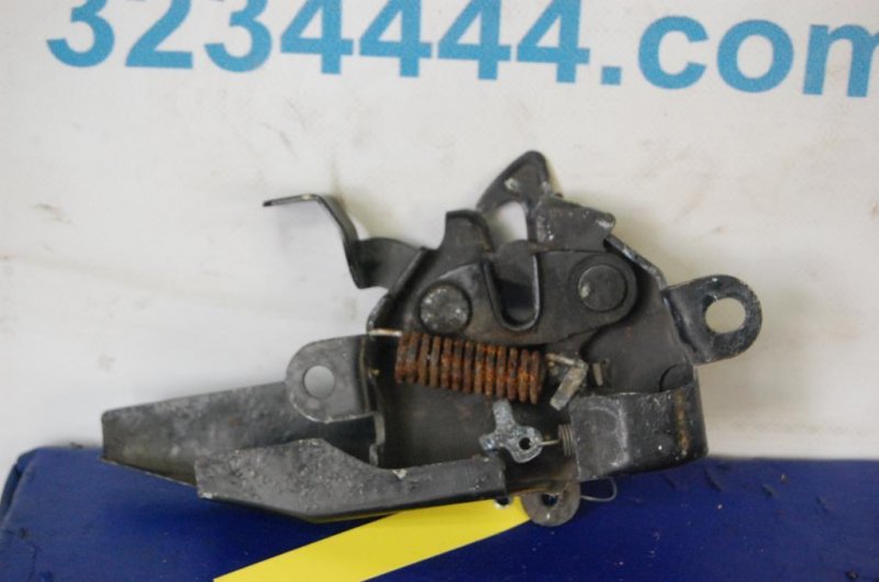 Замок капота TOYOTA COROLLA 150 06-13 5351012890 Б/У