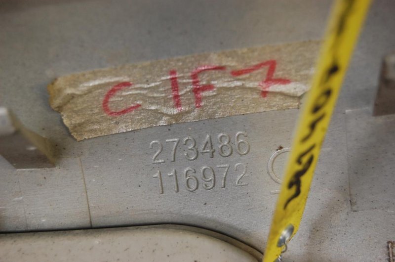 Накладка зеркала левая CAMRY 40 06-11