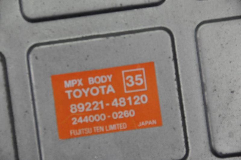 Блок комфорта LEXUS RX300 98-03 89221-48120 Б/У