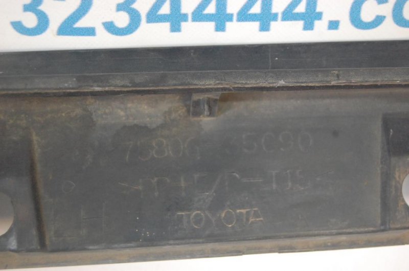 Накладка порога наружная левая FJ CRUISER 06-15