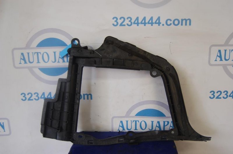 Пластик подкапотного отсека правый INFINITI G25/G35/G37/Q40 06-14 Б/У