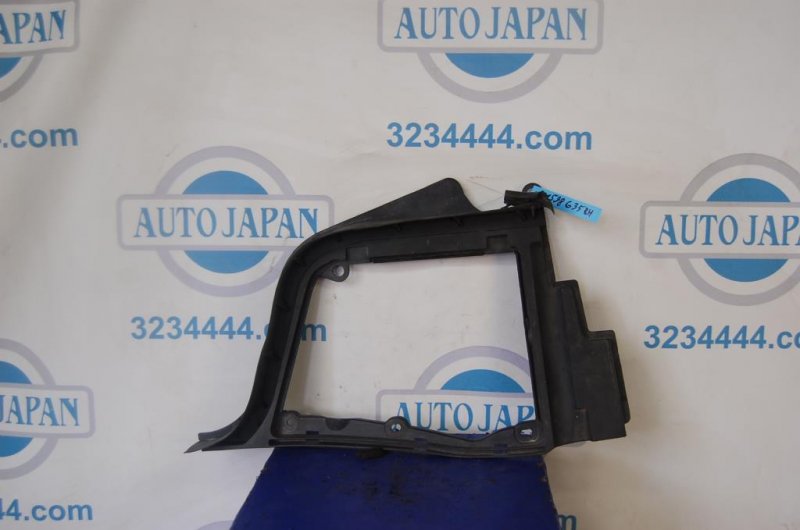 Пластик подкапотного отсека правый G25/G35/G37/Q40 06-14