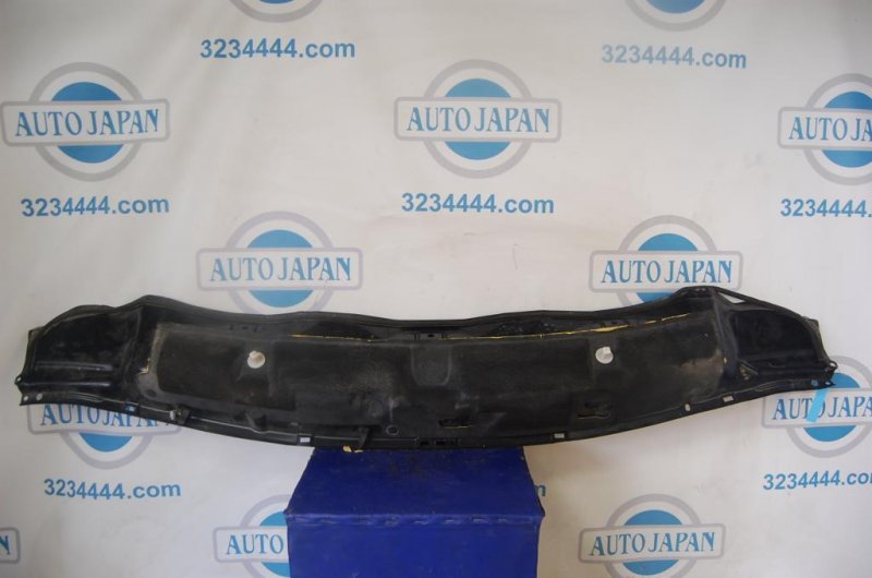 Поддон механизма дворников TOYOTA PRIUS - 20 03-11 Б/У