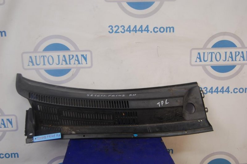 Пластик под лобовое стекло / Жабо PRIUS - 20 03-11