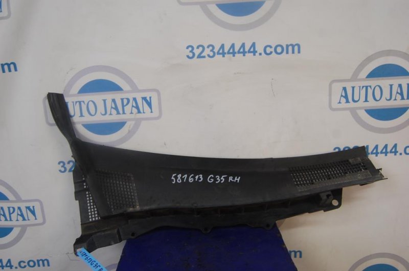 Пластик под лобовое стекло / Жабо правый INFINITI G35 03-07 66862-JK600 Б/У