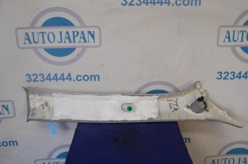 Накладка на стойку кузова ACURA TLX 14-17 Б/У