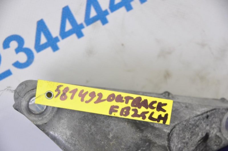 Кронштейн КПП SUBARU OUTBACK 09-14 BR FB25