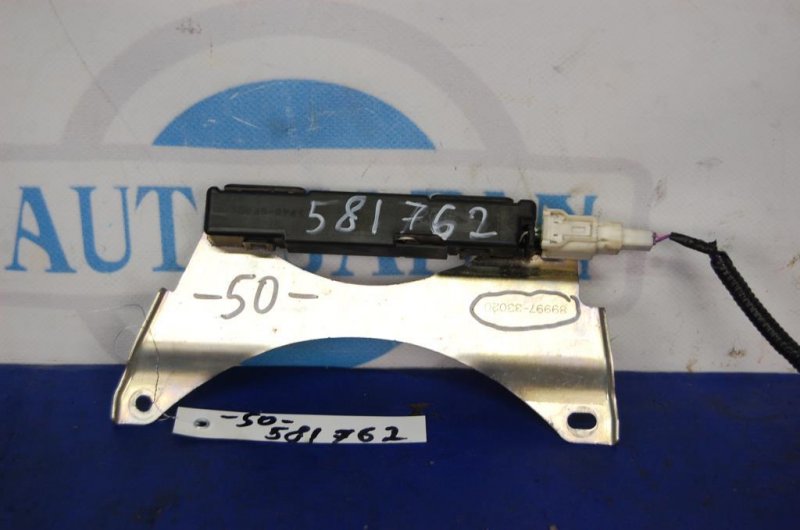 Запчасть антенна TOYOTA CAMRY 50 12-15 89997-33020 Б/У Антенна TOYOTA CAMRY 50 12-15 89997-33020 Б/У