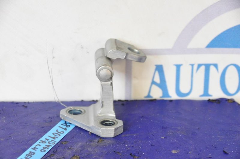 Петля двери верхняя передняя левая LS460 06-12