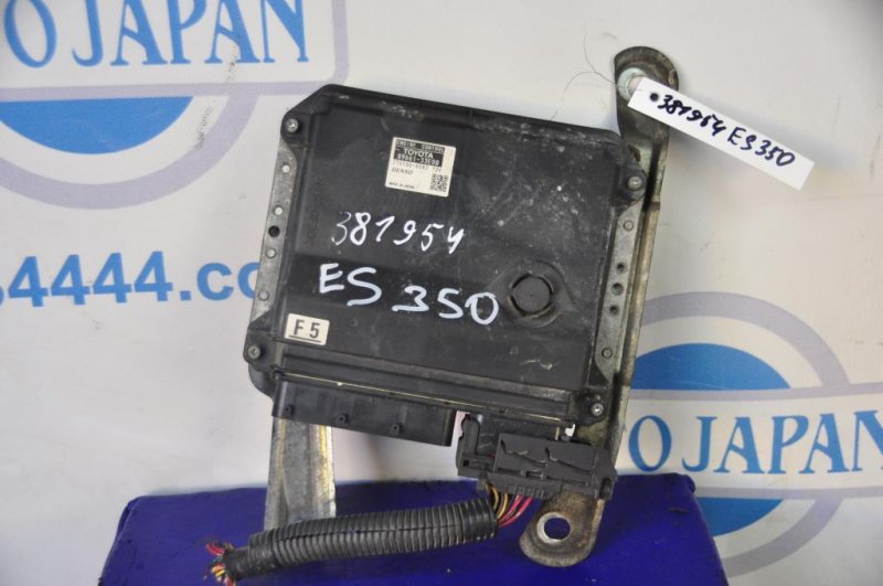 Блок управления двигателем LEXUS ES350 06-12 89661-33E00 Б/У