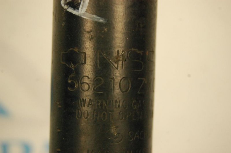 Амортизатор задний левый NISSAN ALTIMA L32 07-12