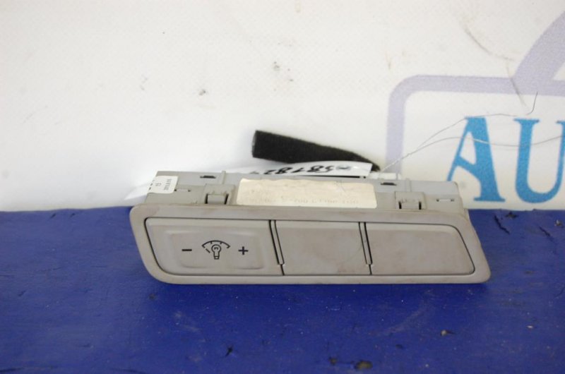 Запчасть регулятор подсветки панели приборов HYUNDAI SONATA YF 10-14 Б/У Регулятор подсветки панели приборов HYUNDAI SONATA YF 10-14 Б/У