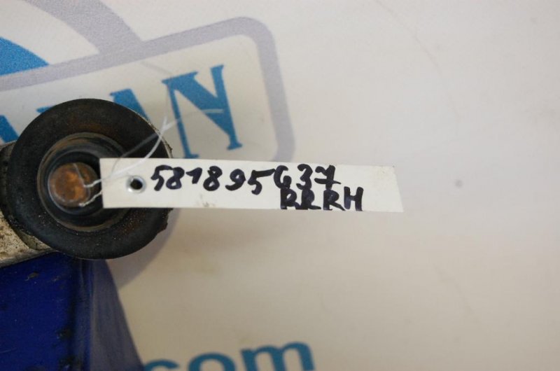 Рычаг задней подвески поперечный верхний задний правый INFINITI G25/G35/G37/Q40 06-14