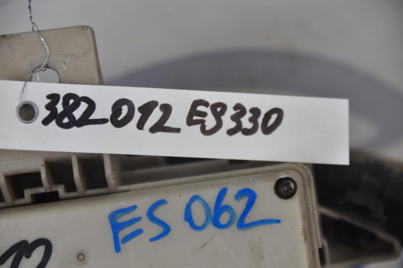 Блок предохранителей салон ES300 ES330 01-06