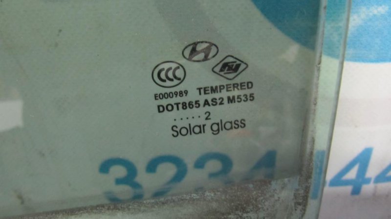 Стекло двери заднее левое HYUNDAI SONATA YF 10-14