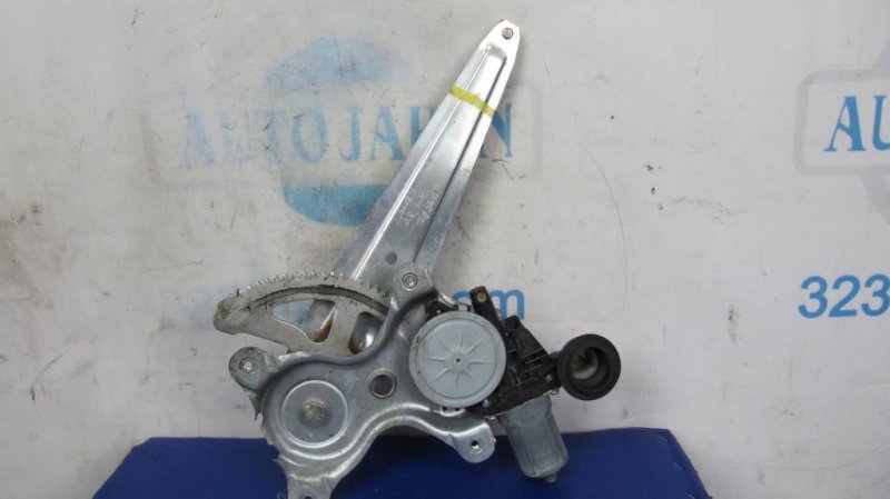 Стеклоподъемник задний левый TOYOTA CAMRY 40 06-11