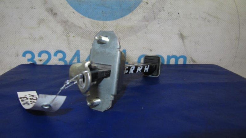 Запчасть ограничитель двери передний правый SUBARU OUTBACK 09-14 BR 61124AJ010 Б/У Ограничитель двери передний правый SUBARU OUTBACK 09-14 BR 61124AJ010 Б/У