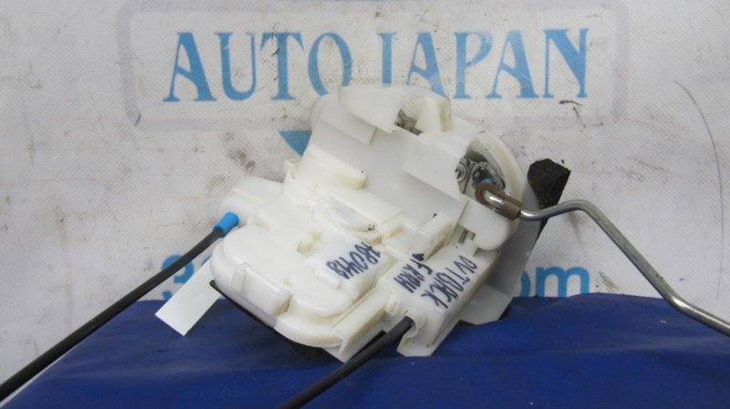 Замок двери передний правый SUBARU OUTBACK 09-14 BR