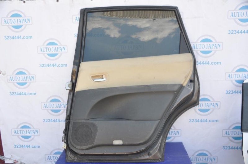 Дверь задняя правая SUBARU TRIBECA B9 05-07