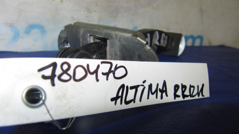 Ограничитель двери задний правый ALTIMA L32 07-12