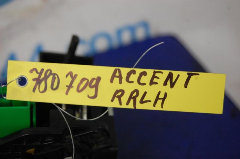 Замок двери задний левый HYUNDAI ACCENT RB 10- Замок двери задний левый HYUNDAI ACCENT RB 10-