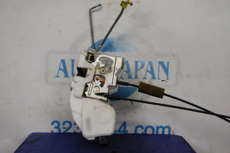 Замок двери передний левый MITSUBISHI GALANT 03-12 MR599899 Б/У