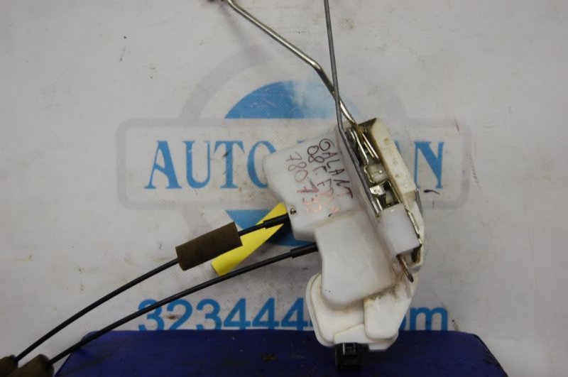 Замок двери передний левый MITSUBISHI GALANT 03-12