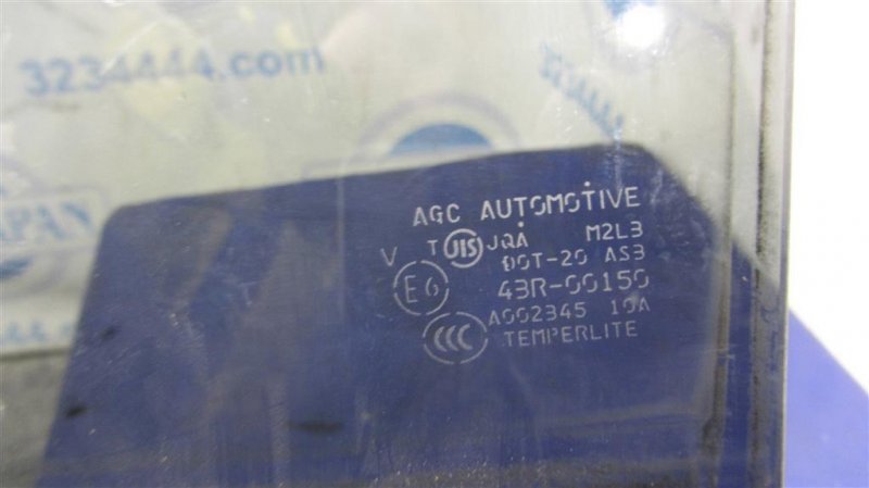 Стекло двери заднее правое SUZUKI GRAND VITARA 05-15