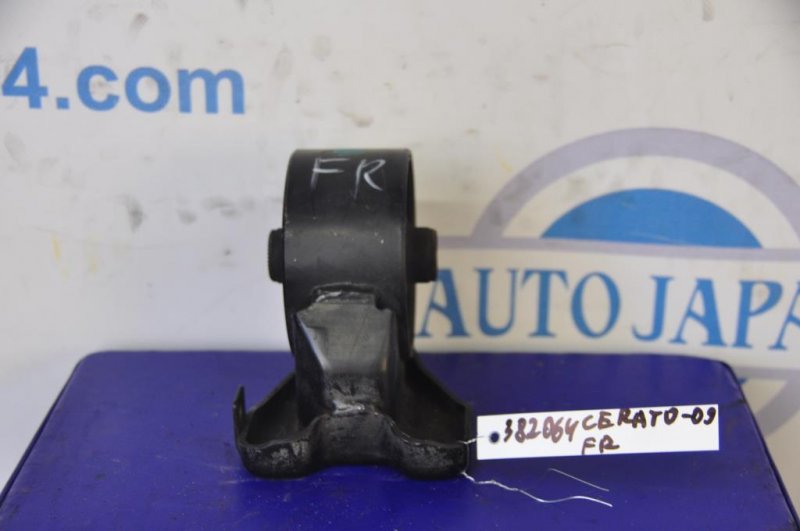 Подушка двигателя передняя KIA CERATO LD 04-08 21911-2F650 Б/У