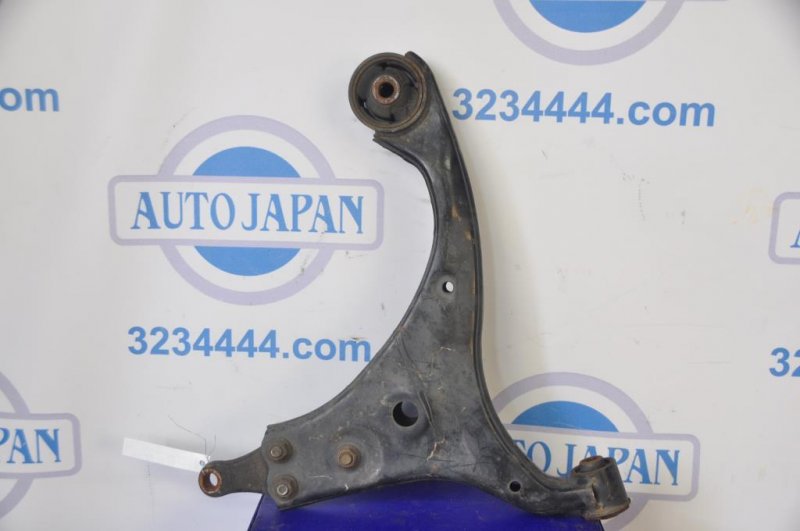 Рычаг передней подвески нижний передний правый HYUNDAI ELANTRA HD 06-11