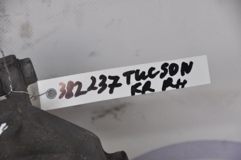 Суппорт тормозной передний правый TUCSON 04-10 Суппорт тормозной передний правый TUCSON 04-10