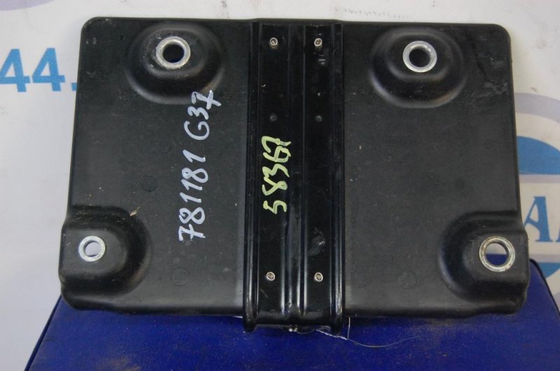 Полка аккумулятора INFINITI G25/G35/G37/Q40 06-14