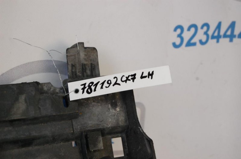 Накладка порога наружная левая CX-7 06-12