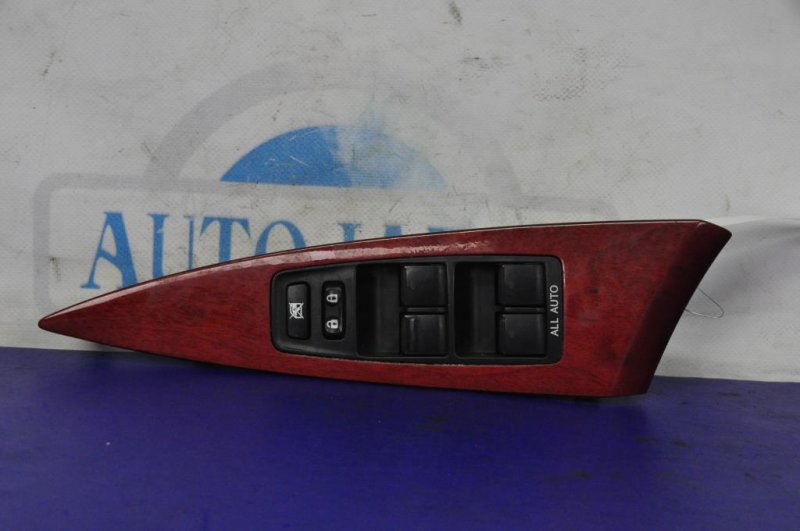 Запчасть блок управления стеклоподъемниками передний левый LEXUS ES350 06-12 84040-33070 Б/У Блок управления стеклоподъемниками передний левый LEXUS ES350 06-12 84040-33070 Б/У