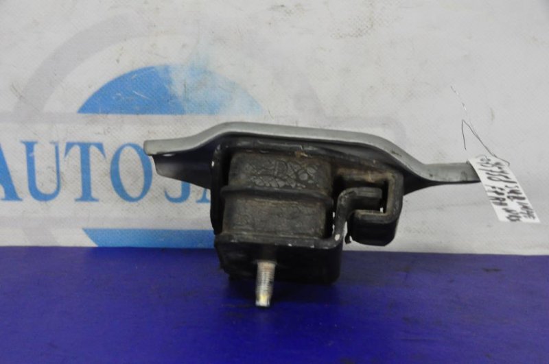 Подушка двигателя правая SUBARU IMPREZA 00-07 GD/GG 41022FA000 Б/У