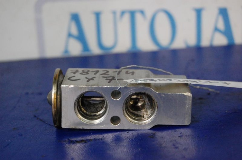 Клапан кондиционера MAZDA CX-7 06-12 Б/У