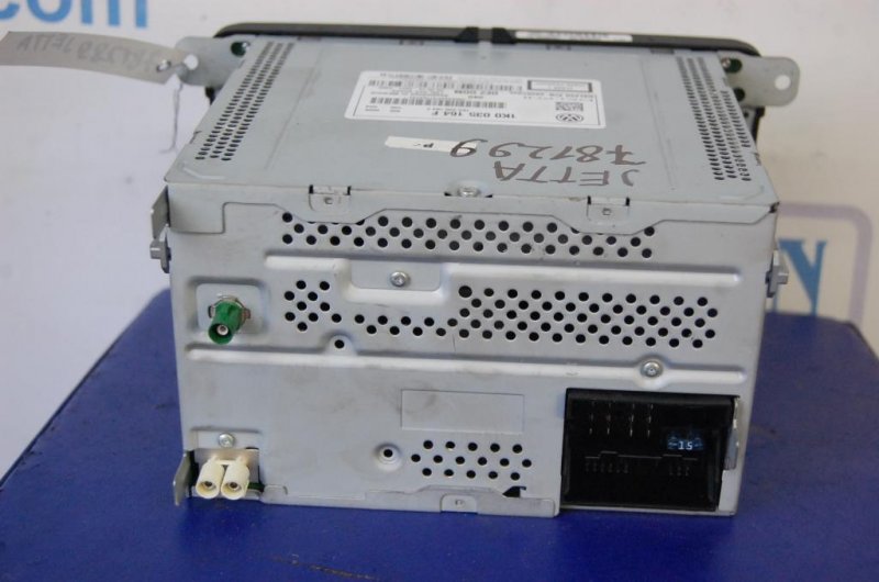 Магнитола VOLKSWAGEN JETTA USA 10-17